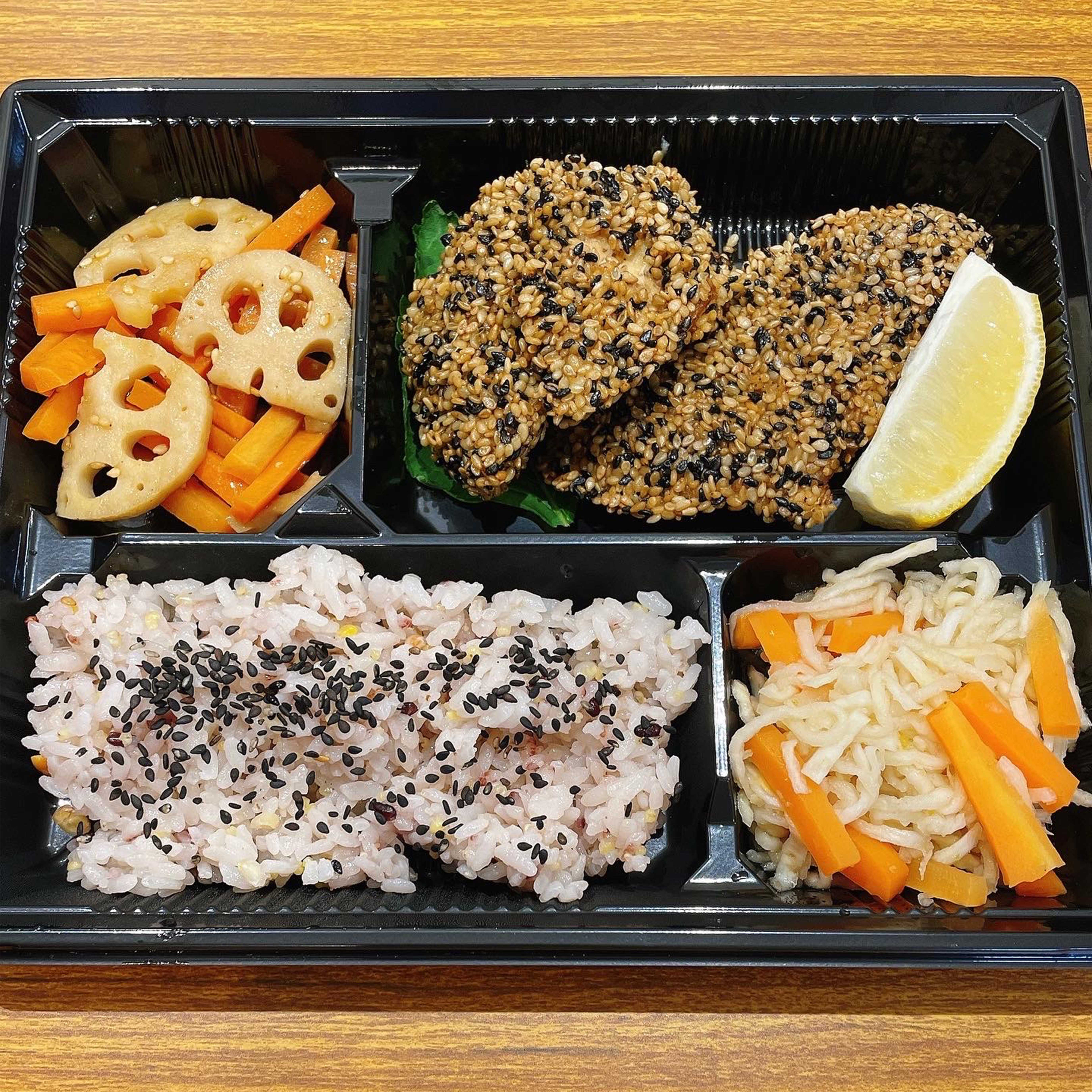 カムカム弁当